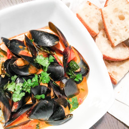 thai-red-curry-mussels-1514498.jpg