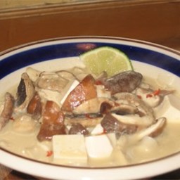 Thai Red Curry Tofu Soup