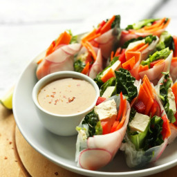 thai-spring-rolls-with-cashew-dipping-sauce-2434973.jpg