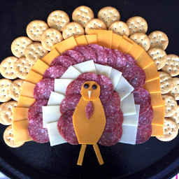 Thanksgiving Turkey-Shaped Cheese Platter Appetizer