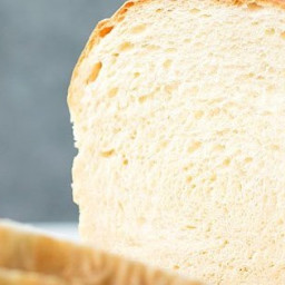 The Best (and easiest) White Sandwich Bread Recipe