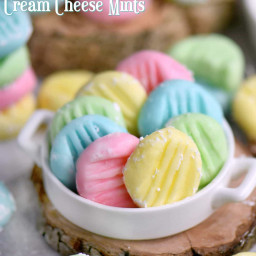 The BEST Cream Cheese Mints
