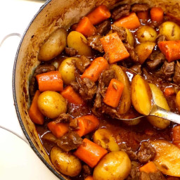 the-best-dutch-oven-beef-stew-90b83f-004be3cfd9cee31ef1c1a052.jpg