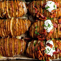 The Best Easy Cheesy Loaded Hasselback Potatoes