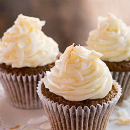 The Best Ever Carrot Cake Cupcakes