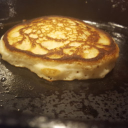 The Best Fluffiest Buttermilk Pancakes on the Planet!