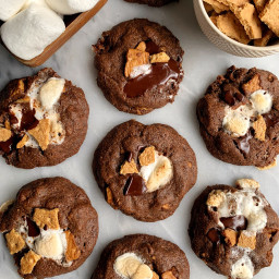 The BEST Healthier S'mores Cookies