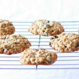 The Best oatmeal and raisin cookies