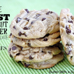 THE BEST PEANUT BUTTER CHOCOLATE CHIP COOKIES