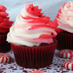 The Best Peppermint Buttercream Frosting