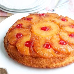 The BEST Pineapple Upside-Down Cake