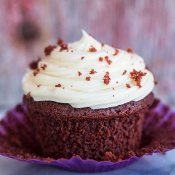 the-best-red-velvet-cupcakes-with-cream-cheese-buttercream-frosting-2294480.jpg