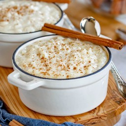 The BEST Rice Pudding Recipe (Just 5 ingredients!)