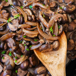 The Best Sautéed Mushrooms for Steak