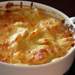 The Creamiest Cheddar Scalloped Potatoes