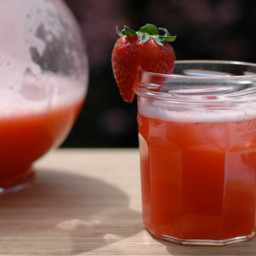 The Crisper Whisperer: Strawberry Vanilla Agua Fresca Recipe