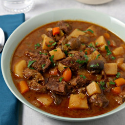 The Easiest Ever Slow Cooker Beef Stew