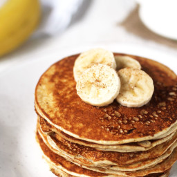 The Easiest Protein Pancakes