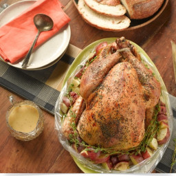 The Easy Way to Make a Moist Thanksgiving Turkey in an Oven Bag