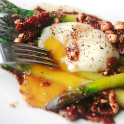 The Food Lab's Micro-Steamed Asparagus With Poached Egg and Walnut Vinaigre