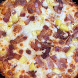 the-mauro-family-bacon-and-pineapple-pan-pizza-2768614.jpg