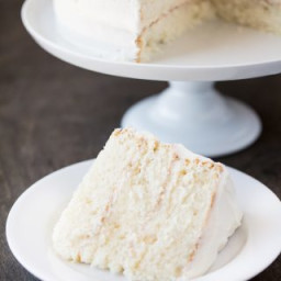 the-most-amazing-white-cake-2216335.jpg