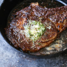 The Perfect Steak with Garlic Butter