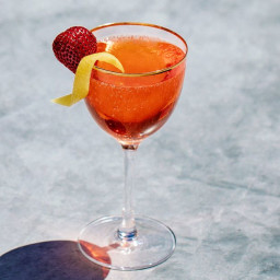 The Scarlet Spritz Is the Aperol Upgrade You’ve Been Looking For