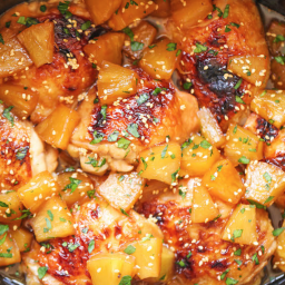 The Slow Cooker Pineapple Chicken That You'll Never Stop Eating