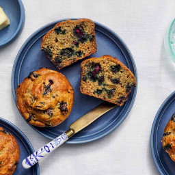 These Banana-Blueberry Muffins Have 5 Grams of Protein