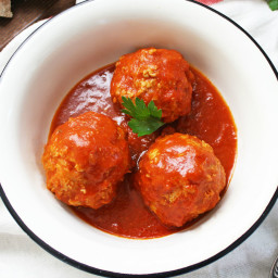 These Russian Meatballs Are the Ultimate Comfort Food