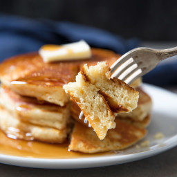 Thick and Fluffy Pancakes From Homemade Pancake Mix Recipe