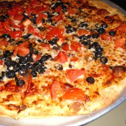 thin-crust-pizza-dough.jpg