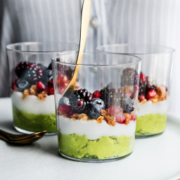 This Avocado Parfait Has All the Healthy Fats and Super Foods