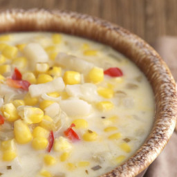 This Creamy Corn and Crab Chowder Is Irresistible