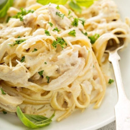 This Easy Chicken Alfredo Is One Of The Best Instant Pot Pasta Recipes