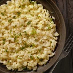 This Vegan Cheesy Risotto Is a One-Pot Dish That's Dairy Free