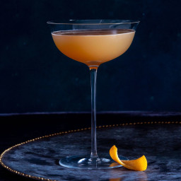 This Vermouth Cocktail Is Perfect for Transitioning From Summer to Fall