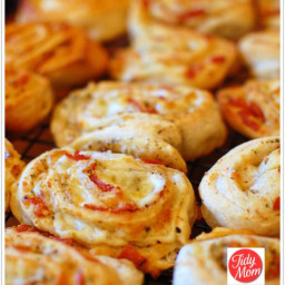 Homemade Pizza Rolls