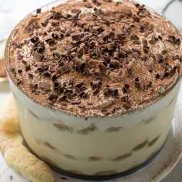 Tiramisu Trifle: a sophisticated and delicious trifle dessert