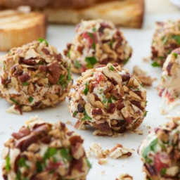 Toasted Pecan and Herbed Cheese Ball Bites