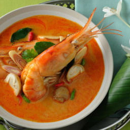 Tom Yum Goong (Thai Coconut Shrimp Soup)