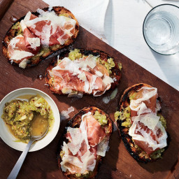 Tomatillo Toasts with Prosciutto and Manchego