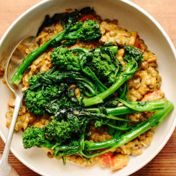 Tomato-Braised Lentils with Broccoli Rabe