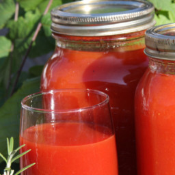 tomato-juice-canning-1889806.jpg