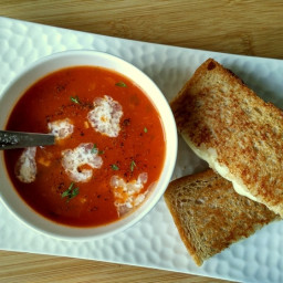 tomato-soup-recipe-1921751.jpg