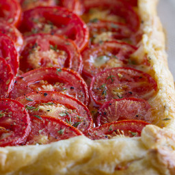 Tomato Tart with Bacon and Gruyere