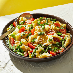 Tortellini Salad With Asparagus and Basil Dressing
