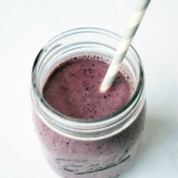 Tropical Blueberry Kale Smoothie