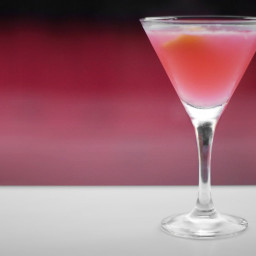 Try a Unique Heavenly Martini Infused With Hibiscus Tea